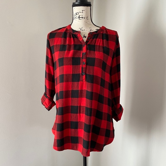 Universal Thread Plaid Tunic - Picture 2 of 6